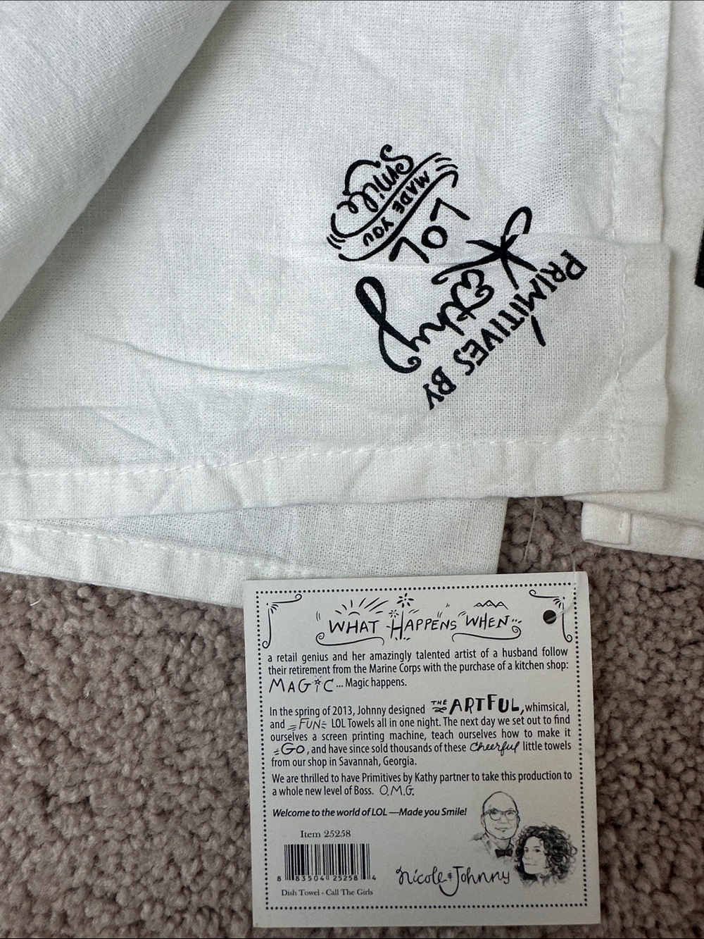 Graphic Kitchen Towels - Lemon Vodka Quote & Retro Ladies drunk & disorderly NWT - Picture 2 of 5